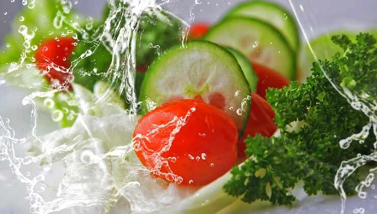 Pomodori e cetrioli Tomatoes and cucumbers